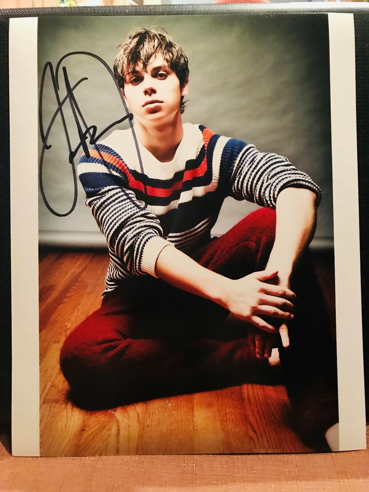 JAKE T AUSTIN HEAD SHOT AUTOGRAPHED Photo Poster painting SIGNED 8X10 #9