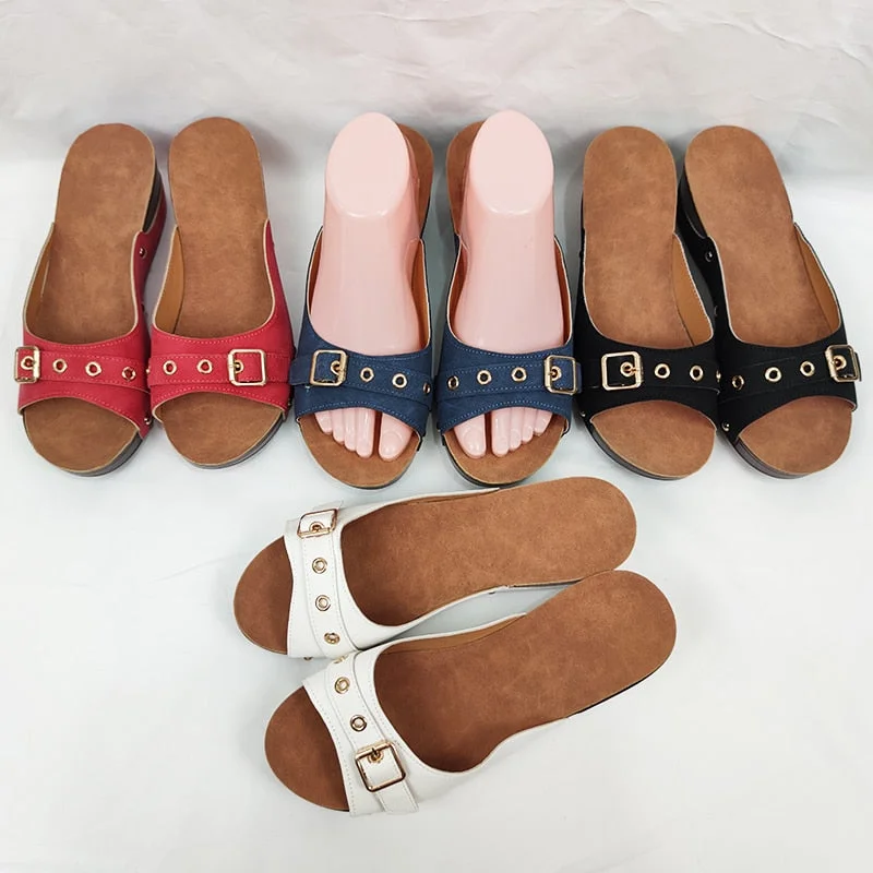 Rimocy 2022 New Rivet Platform Slippers Women Summer Fashion Buckle Wedges Slides Woman Plus Size Thick Sole Beach Shoes Sandals