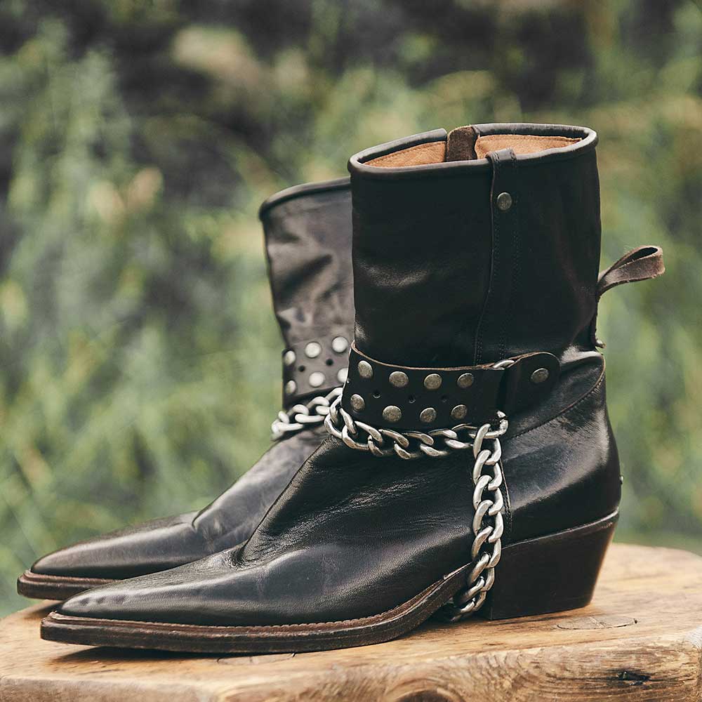 Black Chain Studs Pointed Toe Chunky Heeled Ankle Boots with Zipper Nicepairs