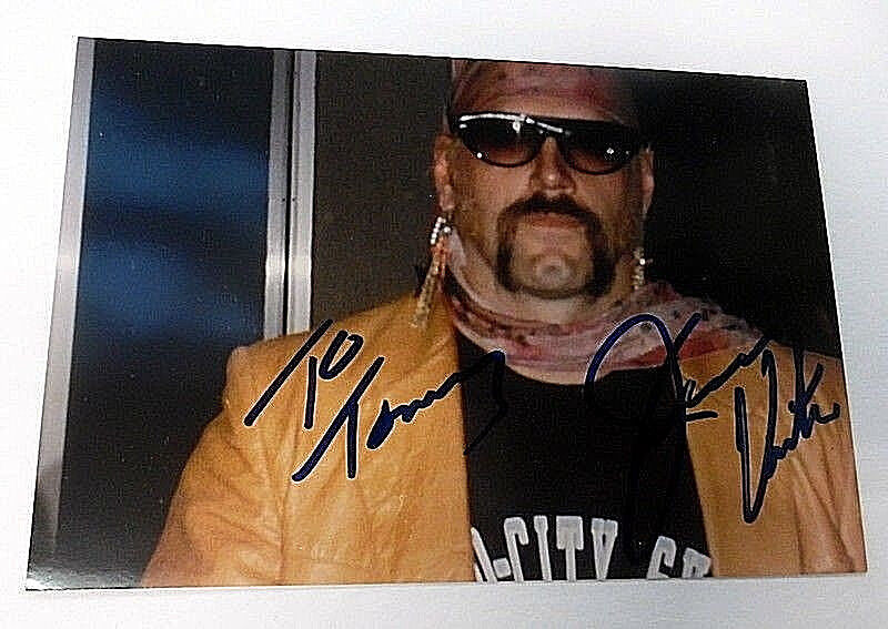 JESSE 'The Body' VENTURA Autographed 4x6 Photo Poster painting 80s WWF Wrestler POLITICIAN Pc919