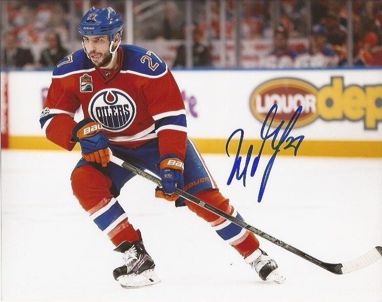 Milan Lucic signed Edmonton Oilers 8x10 Photo Poster painting autographed