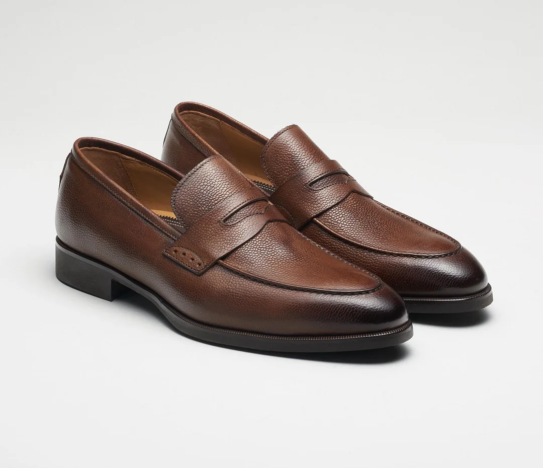 The Salerno Reverse Sombrero Men's Loafer