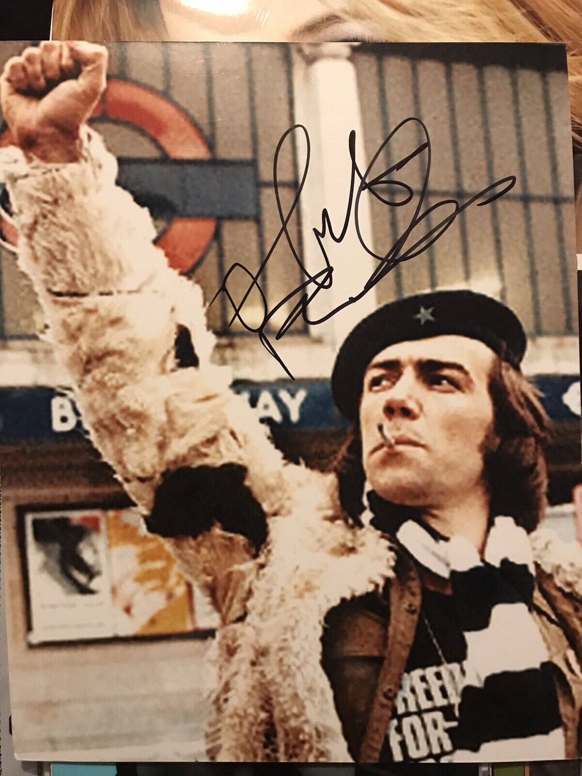 ROBERT LINDSAY - Signed 10x8 Photo Poster paintinggraph - TV - CITIZEN SMITH