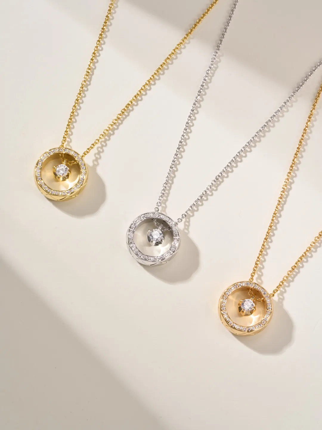 Chanel Coco Collier Necklaces Three Colors Options