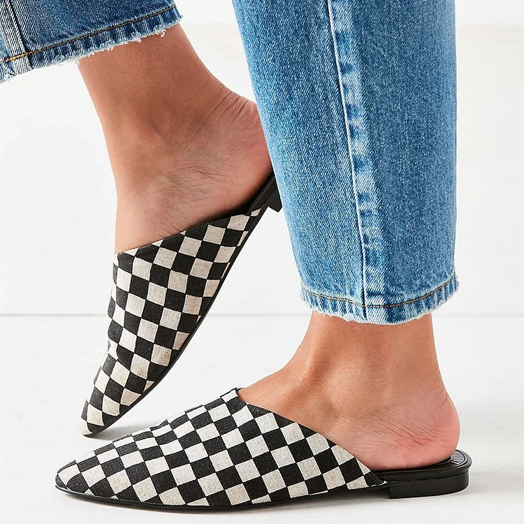 Black and White Comfortable Mule Flats Vdcoo