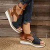Gioiacombo&trade; Sandali con zeppa con fibbia stile romano da donna