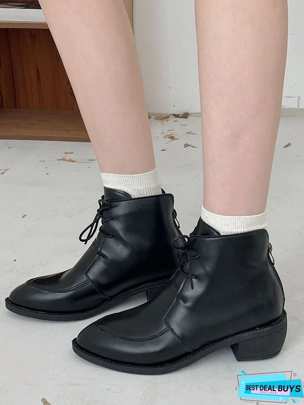 Comfortable Soft Leather Colorblock Lace-Up Pointed Toe Chukkas Booties