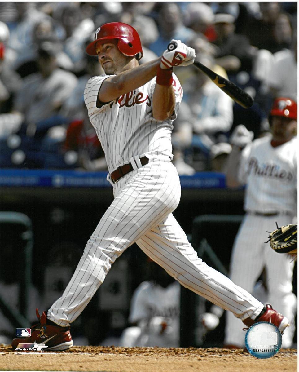 Scott Rolen Unsigned Glossy 8x10 Photo Poster painting MLB US#496