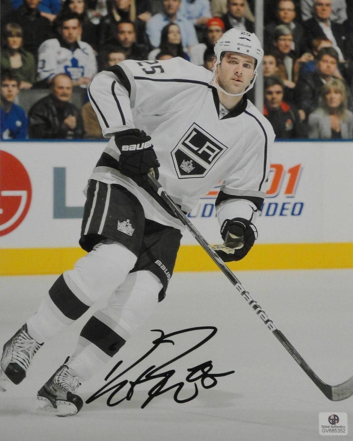 Dustin Penner Hand Signed Autographed 8x10 Photo Poster painting Los Angeles Kings GA COA