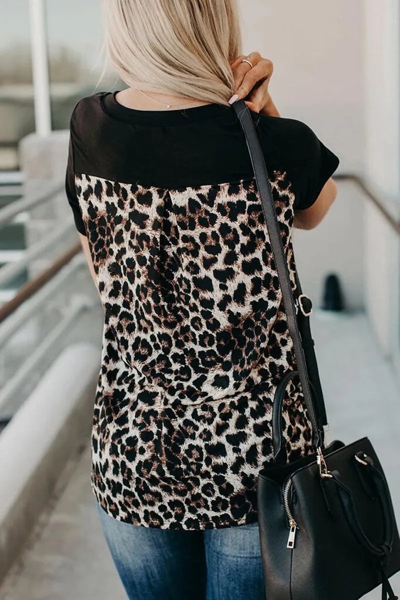 Printed Irregular V-Neck Pocket T-Shirt