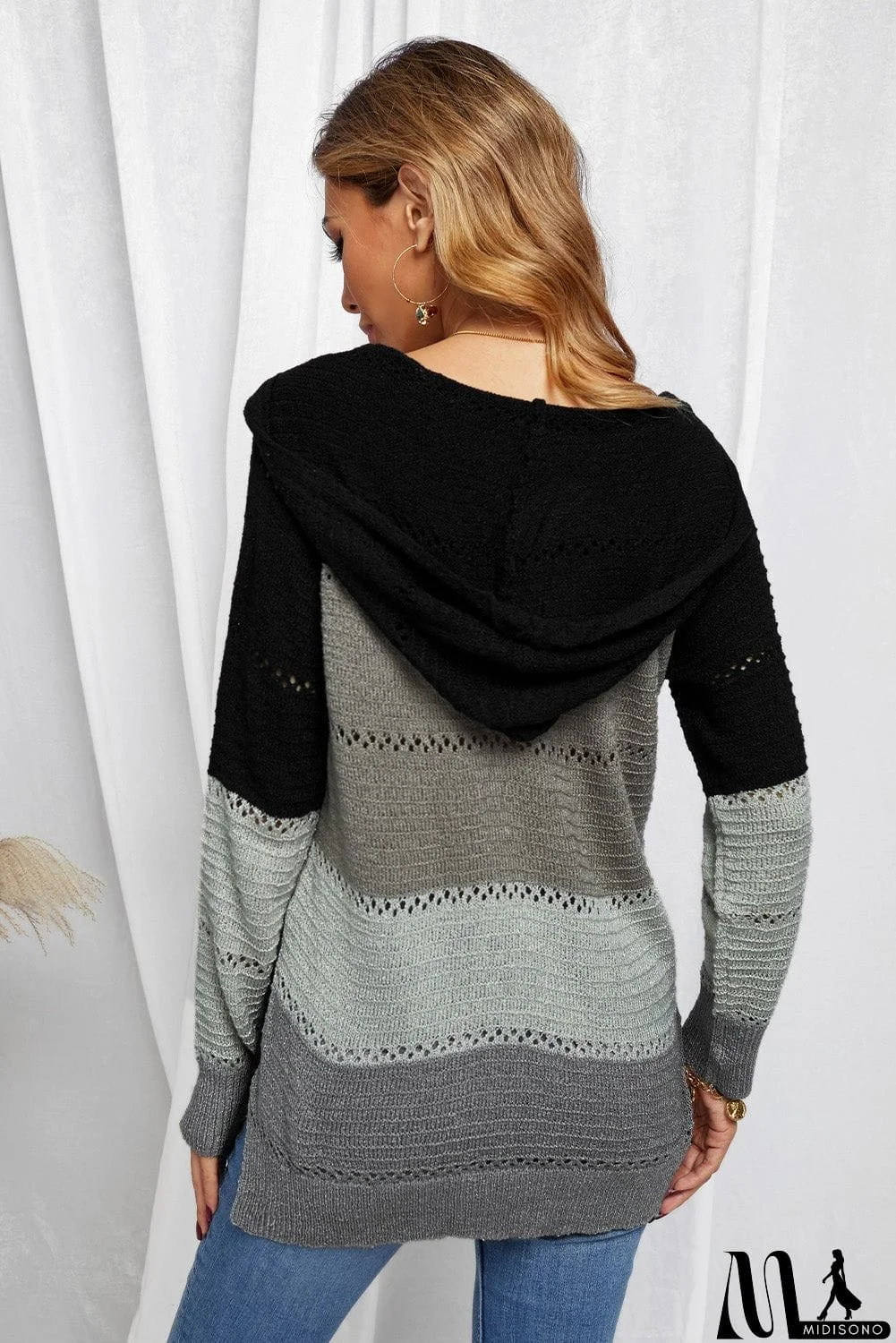 MidiSono - Classic Beach Bonfire Knitted Hoodie