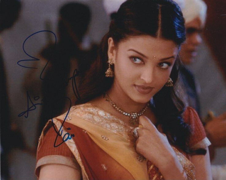 Aishwarya Rai (Pride and Prejudice) signed 8x10 Photo Poster painting in-person