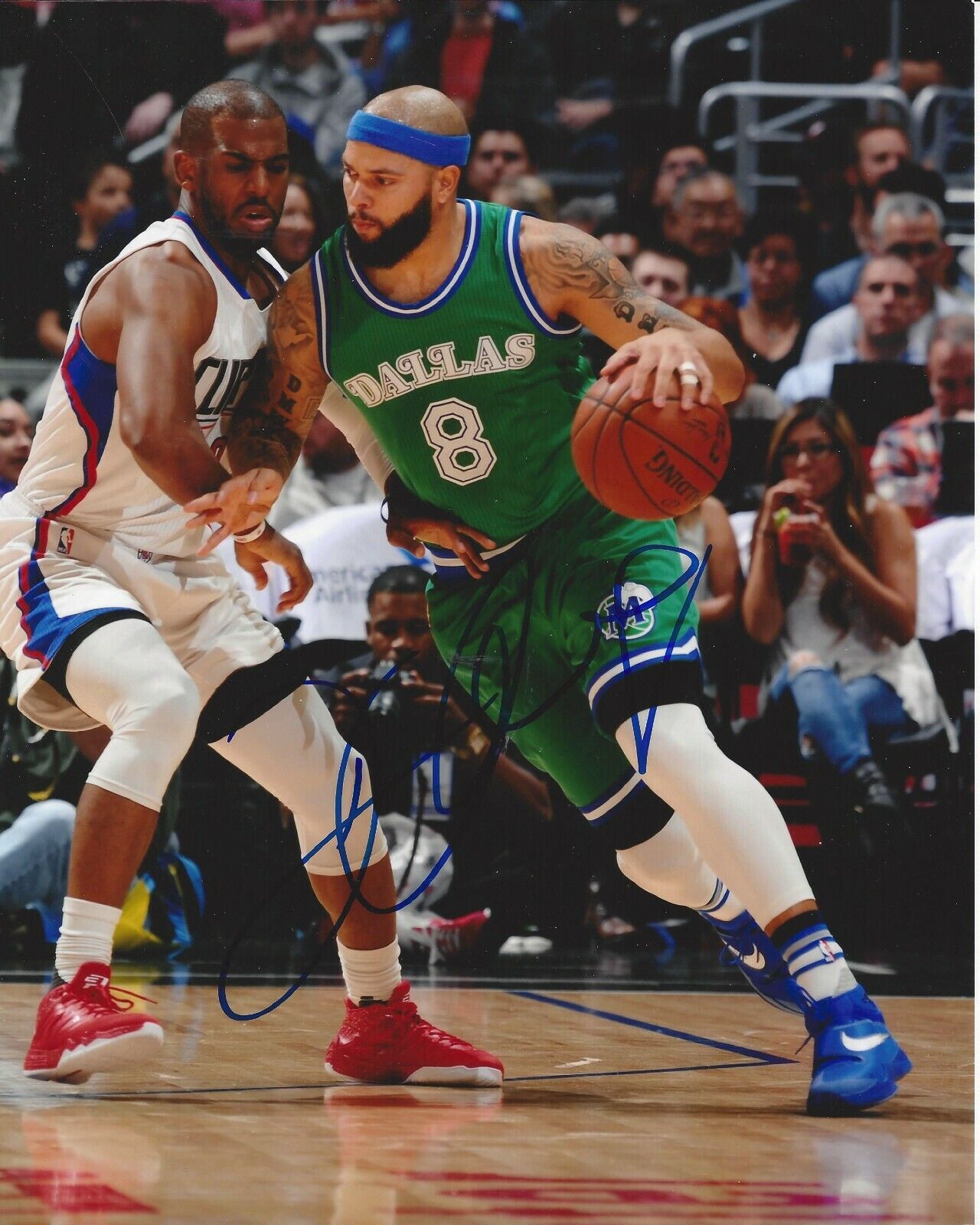 Deron Williams Autographed 8x10 Dallas MavericksB387