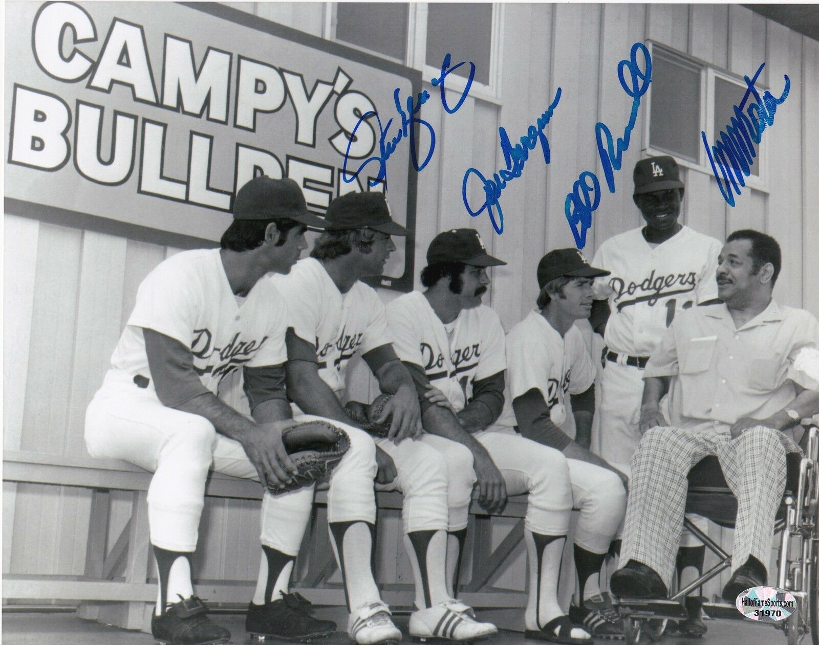 YEAGER / FERGUSON / RUSSELL / MOTA LOS ANGELES DODGERS ACTION SIGNED 8x10