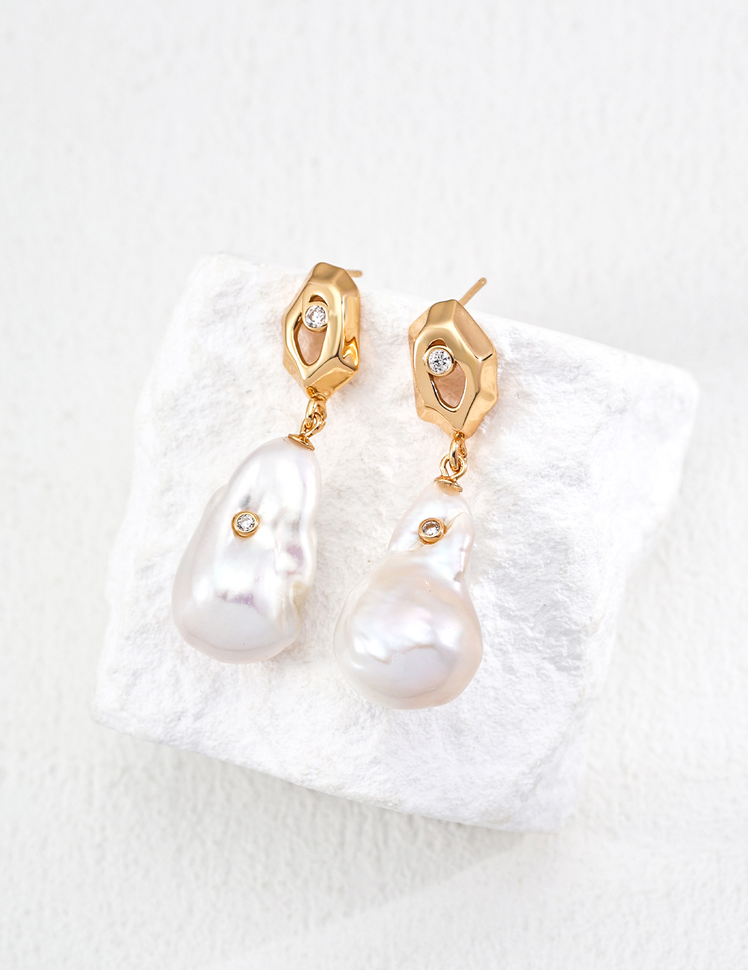 Baroque Pearl & Zircon Earrings