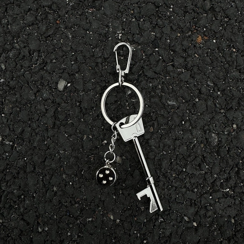 Retro Minimalist Key Dice Alloy Plating Bag Pendant Keychain