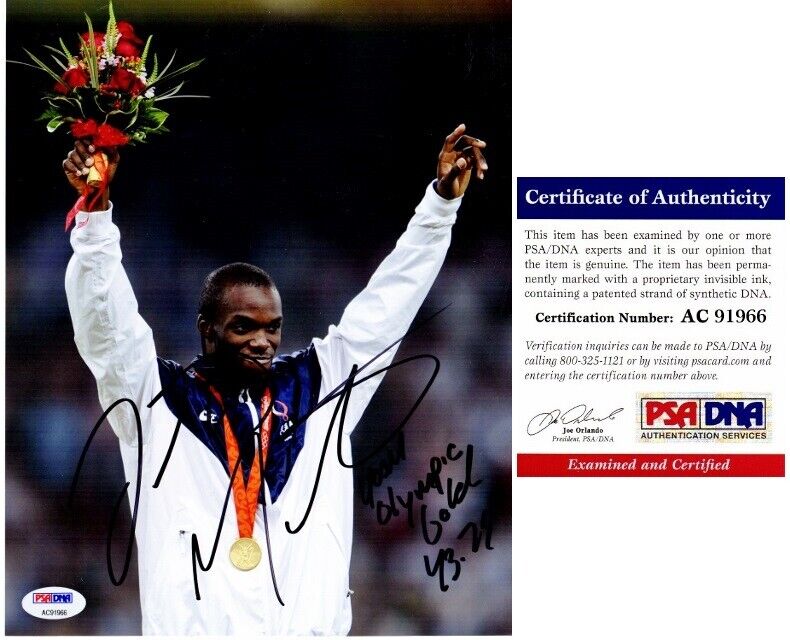 LaShawn Merritt Signed USA Olympic Track and Field 8x10 inch Photo Poster painting - PSA/DNA COA