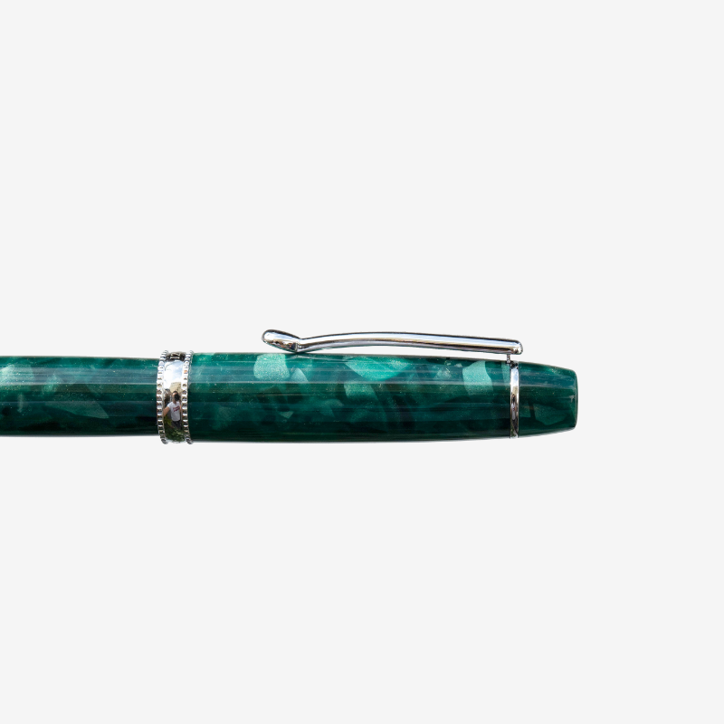 TIANZI T01 Piston-filling Fountain Pen in Darkgreen_Cap