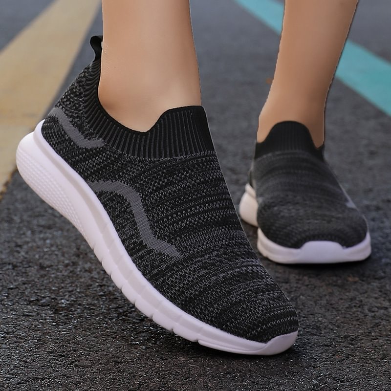 Women's large size spring and summer breathable lightweight flying woven sneakers running shoes - vzzhome