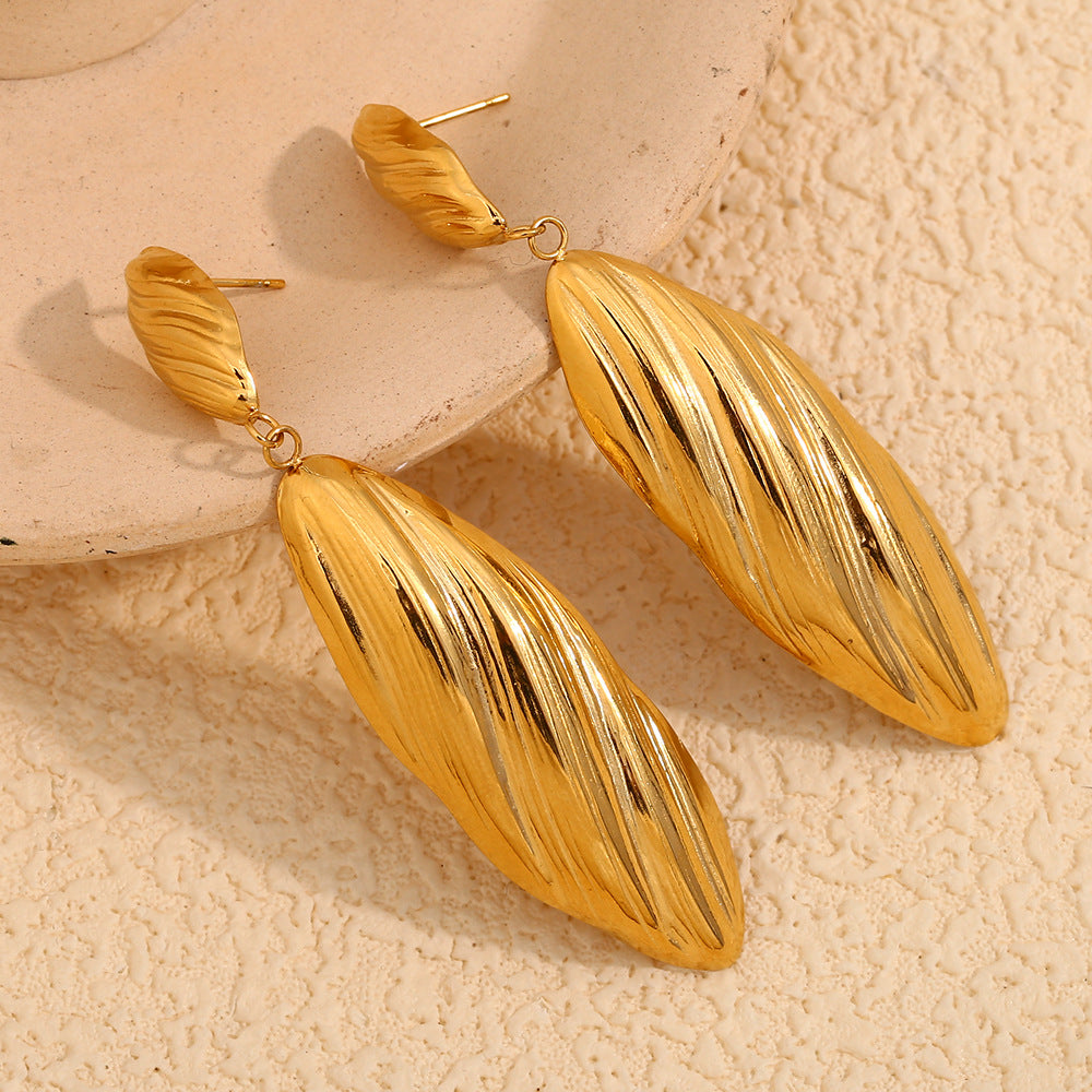 Ins Retro French Style Personality Earrings Vintage Striped Long Shell Pendant Earrings For Women