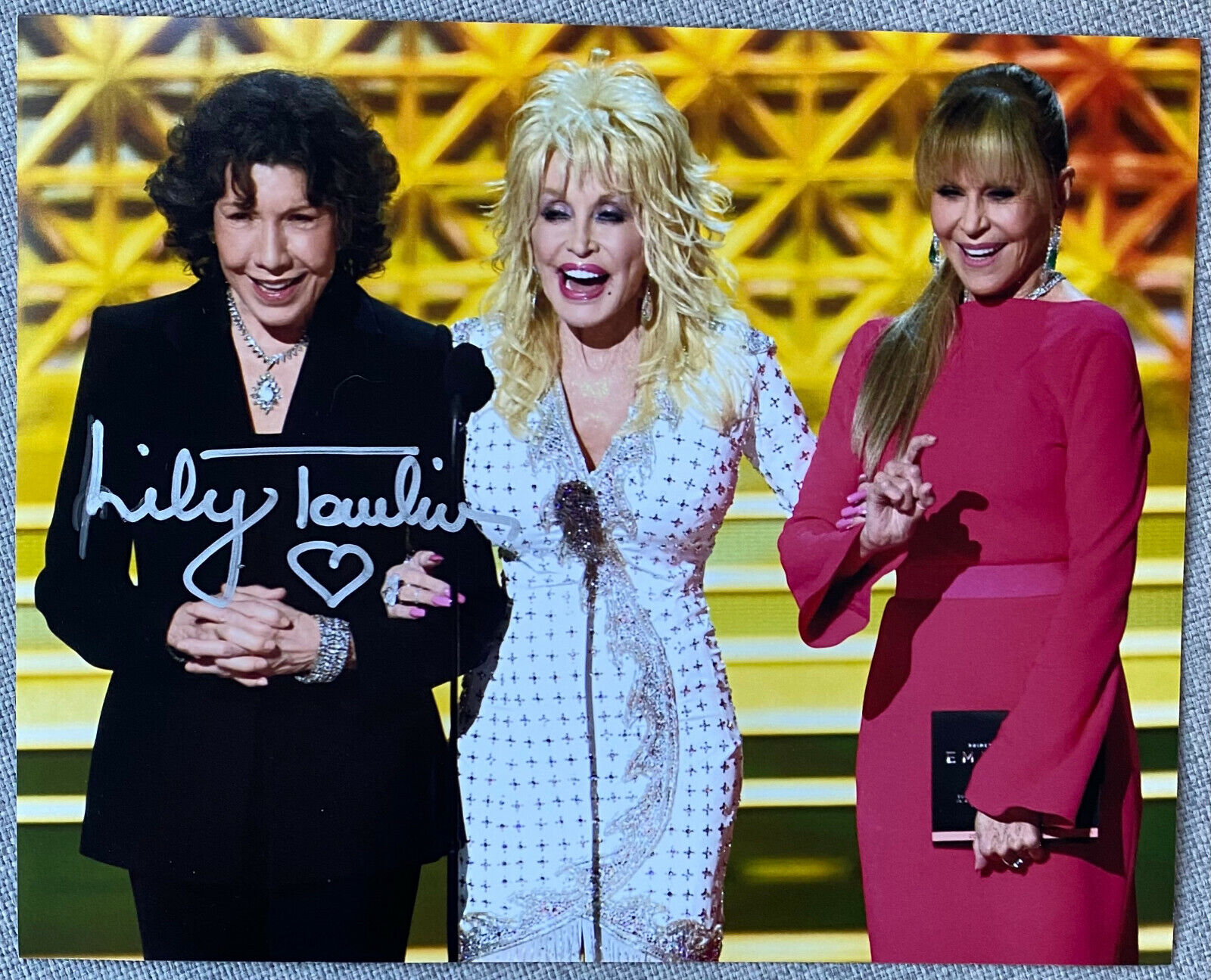 Lily Tomlin Signed IP 8x10 Color Photo Poster painting w/ Jane Fonda & Dolly Parton - 9 to 5