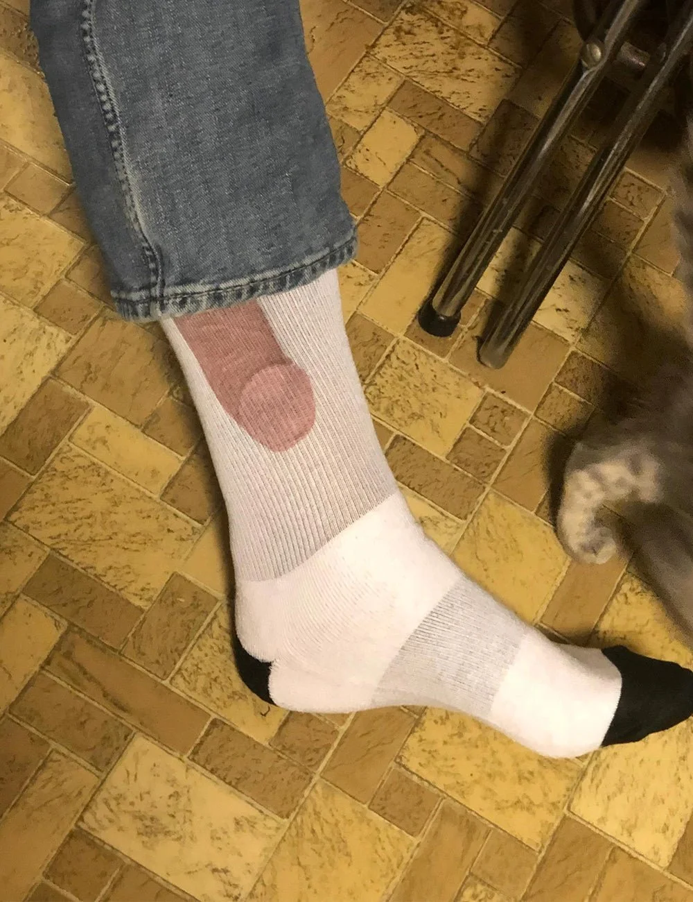 Memorable Gift Show Off Socks