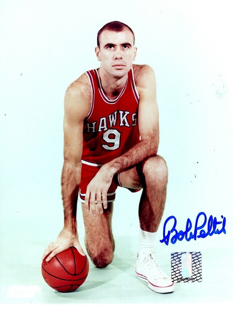 Signed 8x10 Bob Petit St. Loius Hawks Autographed Photo Poster painting w/COA