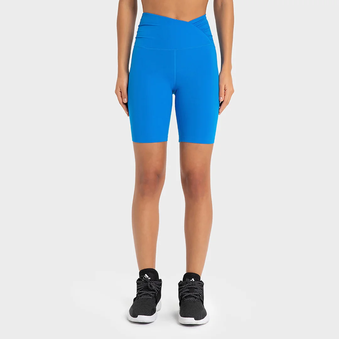 Cross-waistband sports shorts