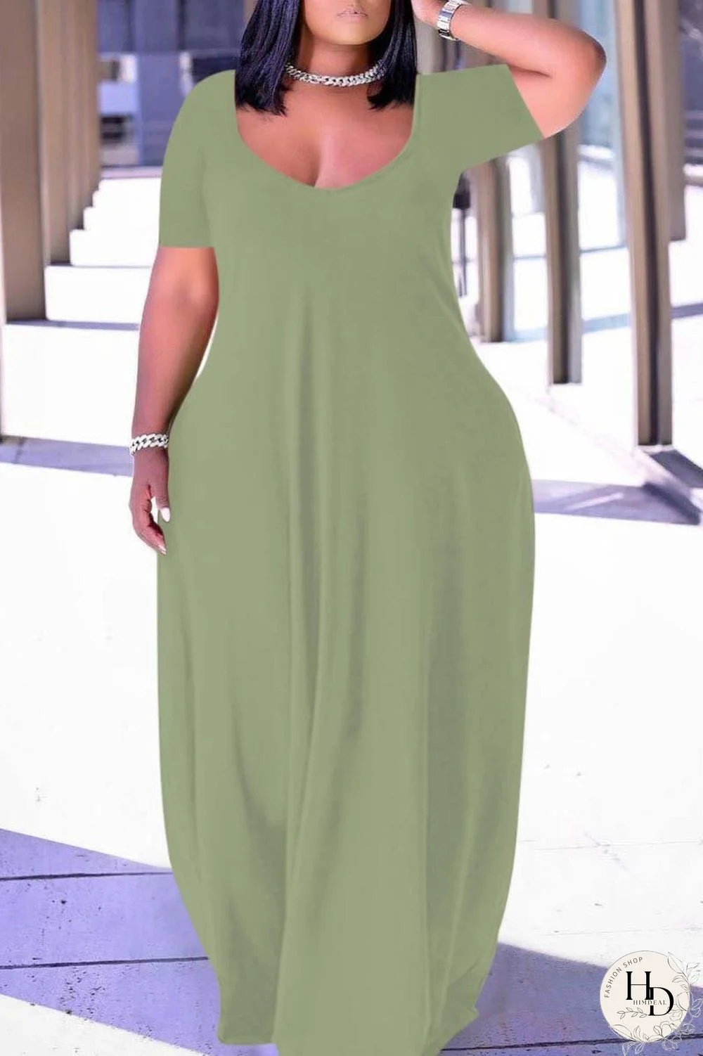 Pink Fashion Casual Plus Size Solid Patchwork V Neck Short Sleeve Dress