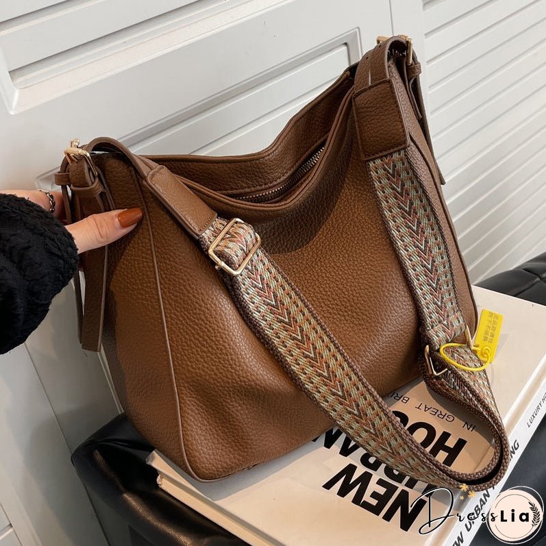 Retro Messenger Bag Large Capacity Shoulder Bag