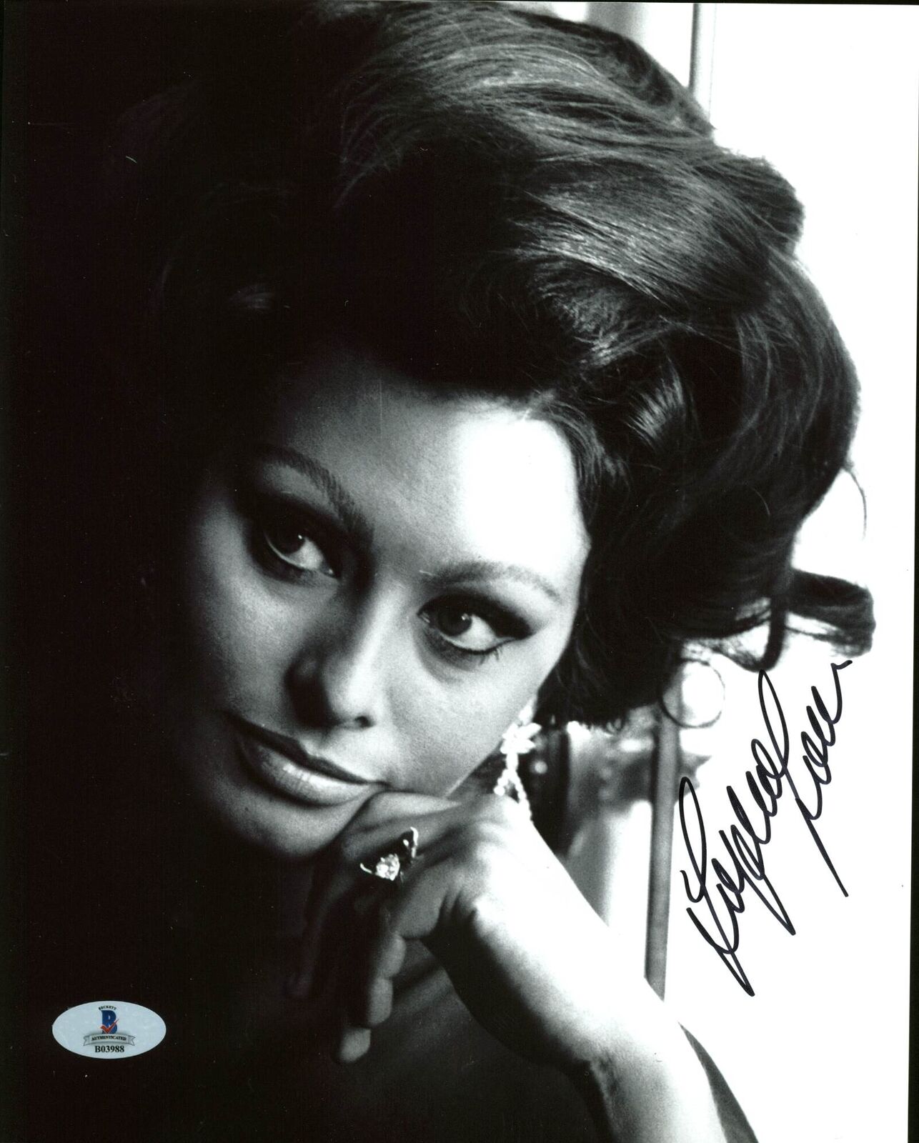 Sophia Loren Sexy Authentic Signed 8X10 Photo Poster painting Autographed BAS #B03988