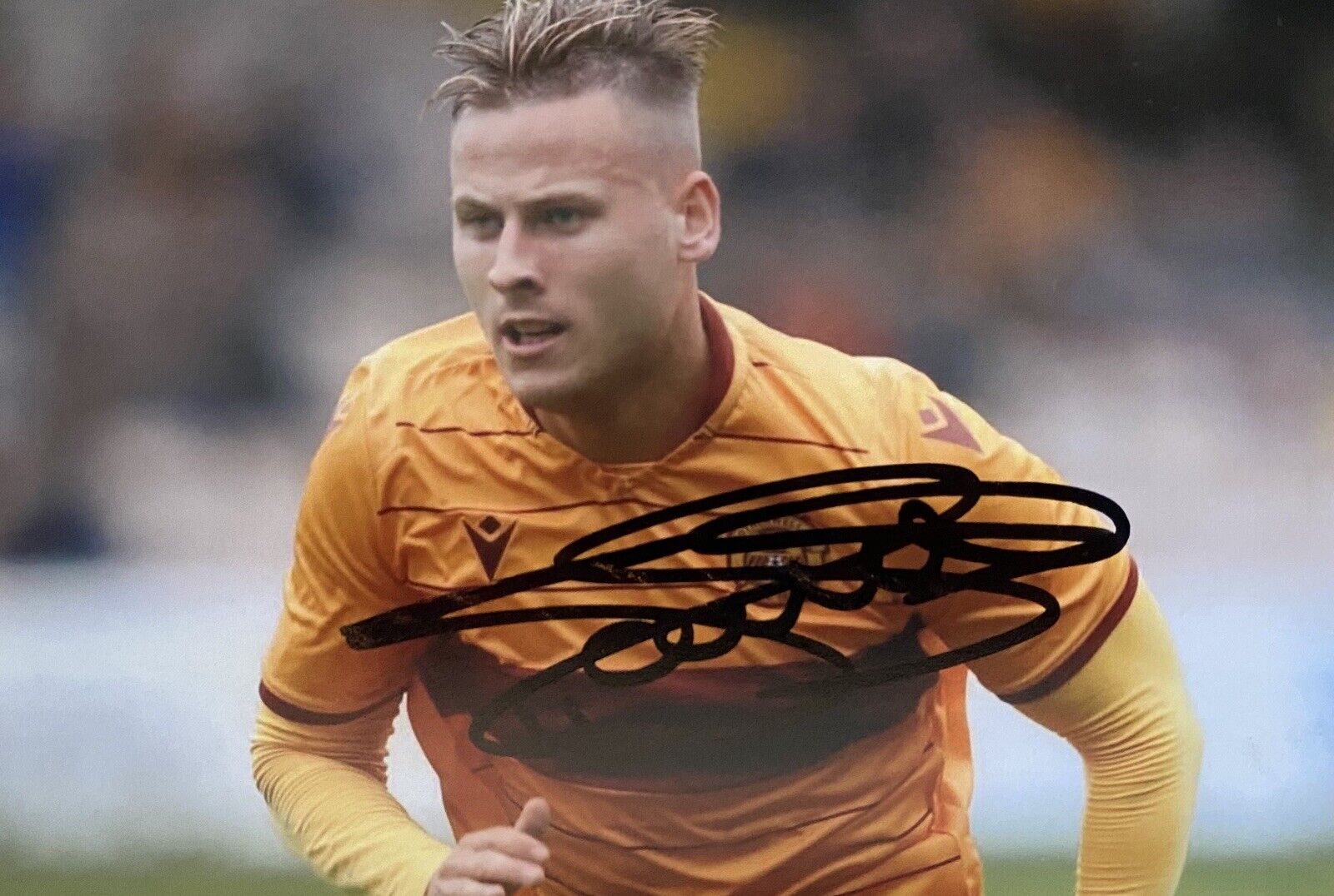 James Scott Genuine Hand Signed Motherwell 6X4 Photo Poster painting