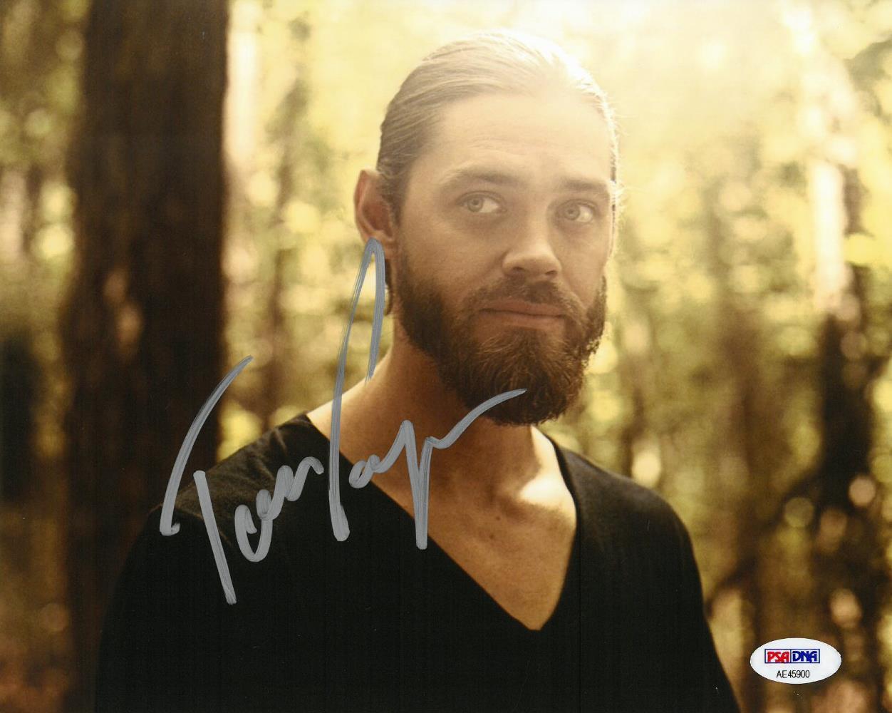 Tom Payne Signed Walking Dead Authentic Autographed 8x10 Photo Poster painting PSA/DNA #AE45900