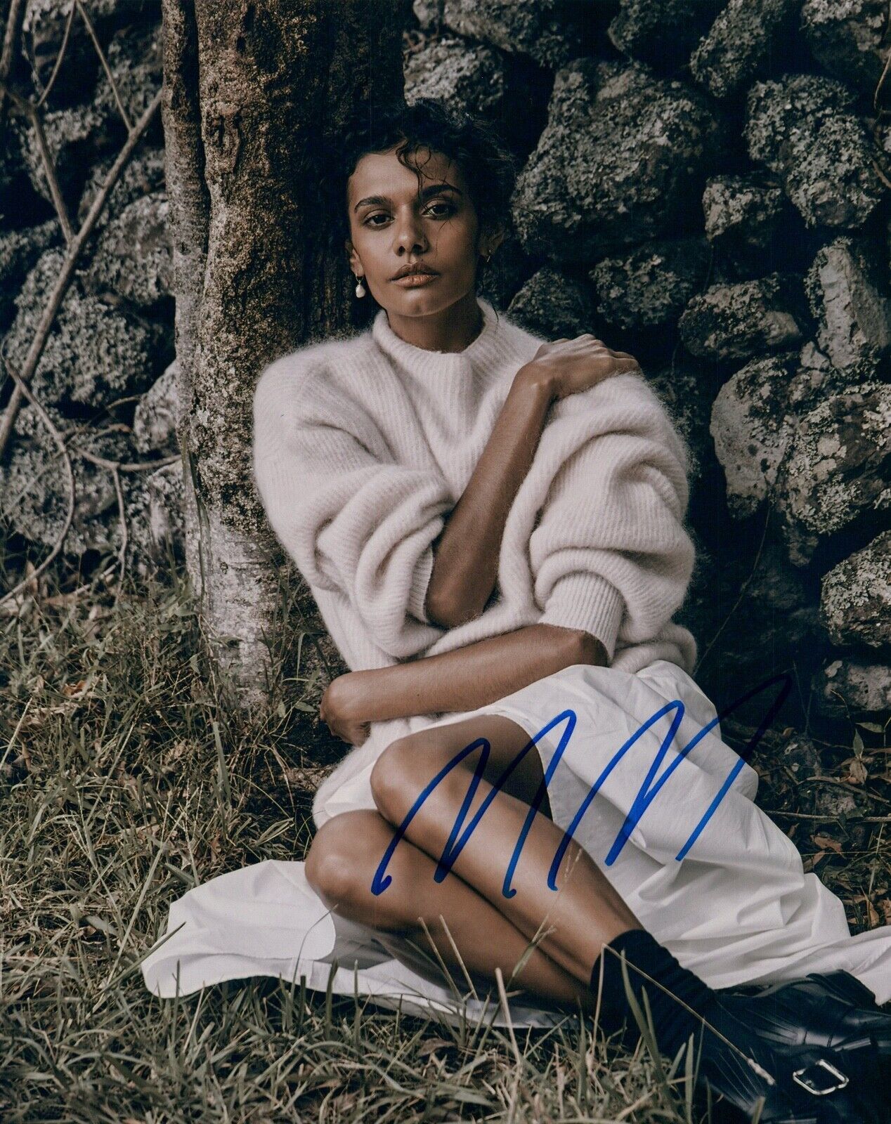 Madeleine Madden Signed 8x10 Photo Poster painting Dora and the Lost City of Gold Actress COA