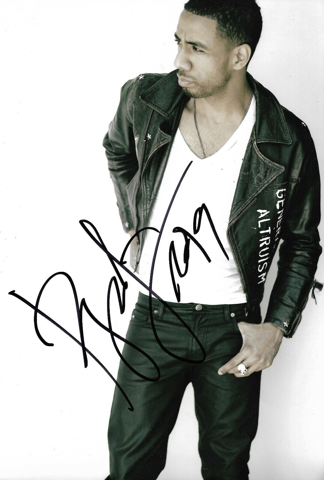 Ryan Leslie signed 8x12 inch Photo Poster painting autograph