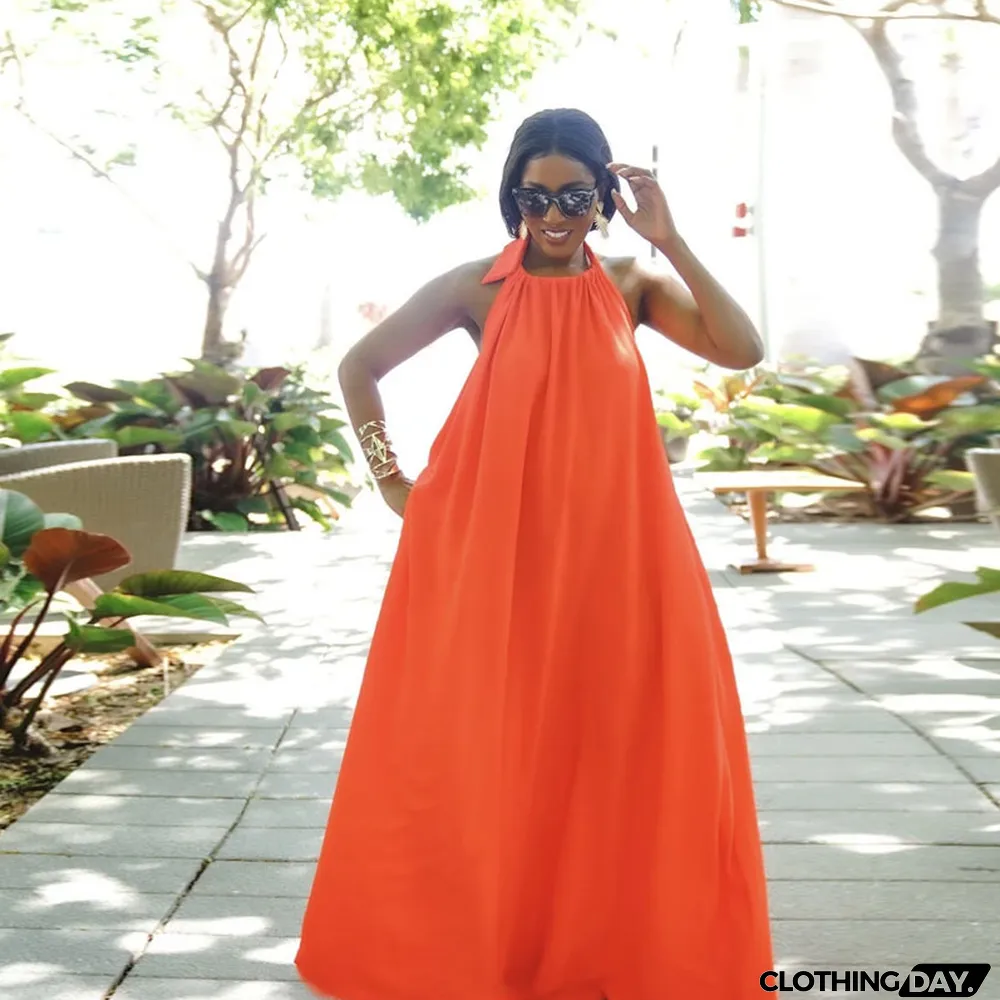 Summer Women's Sleeveless Halter Neck Sexy Low Back Solid Color Maxi Dress