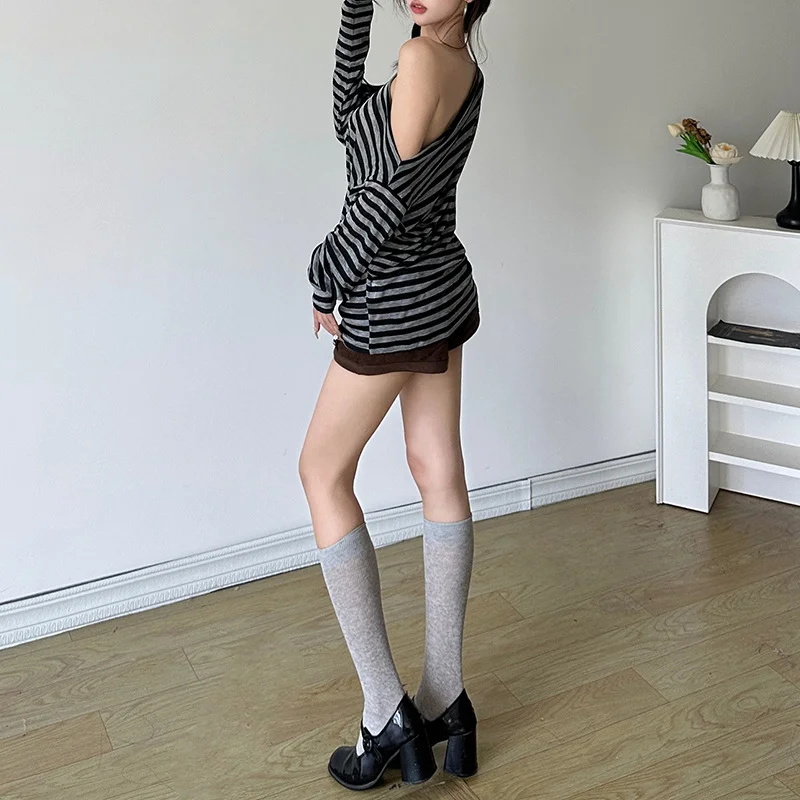 Churchf Autumn 2024 New Women's Commuting Unique Cut-Up With Slanted Shoulder Striped Long-Sleeved Top