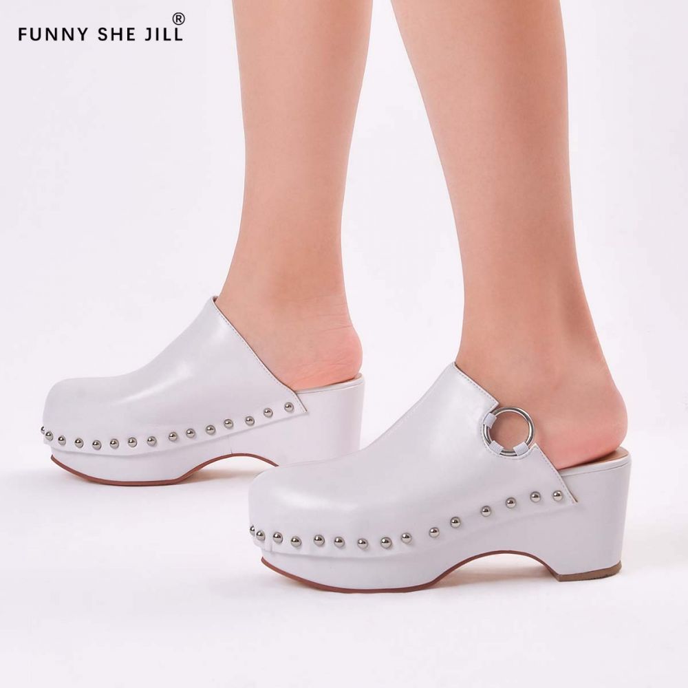 White Round Toe Clogs Chunky Heel Platform Mules with Studs Nicepairs