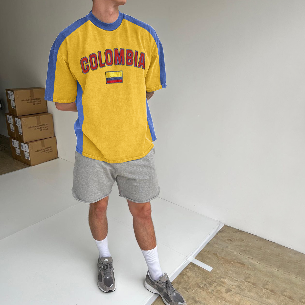 Unisex Vintage Colombian Color Block Football T-Shirt