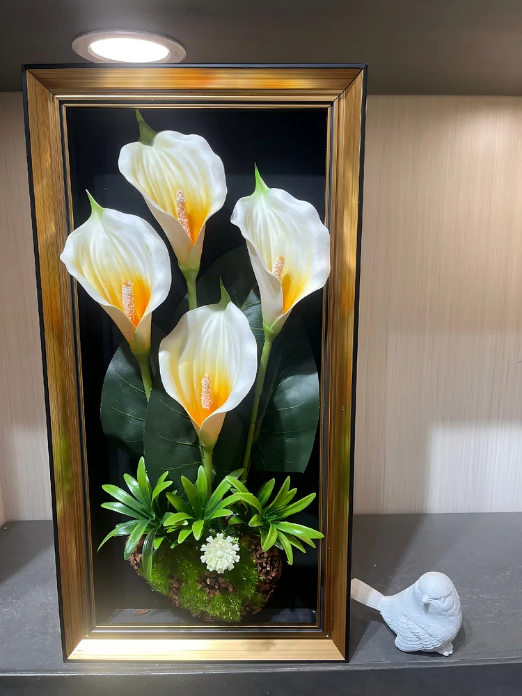 White Calla Lily Arrangement in Gold Framed Display(Size:9 in*18 in)
