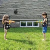 Gioiacombo&trade; Gilet attivato con pistola ad acqua Coldplay giocattolo per piscina all'aperto （Nuovo gioco interattivo per la vitalit&agrave; della famiglia）