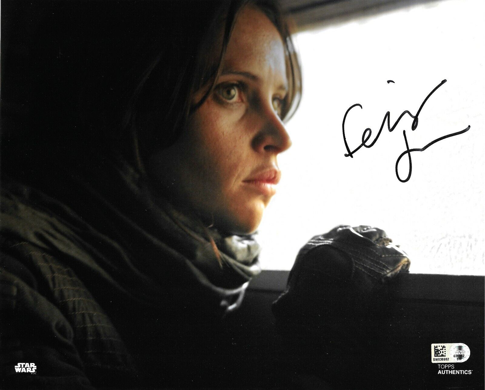 Felicity Jones Autographed 8x10 Photo Poster painting Topps COA Star Wars Jyn Erso Jedi Signed