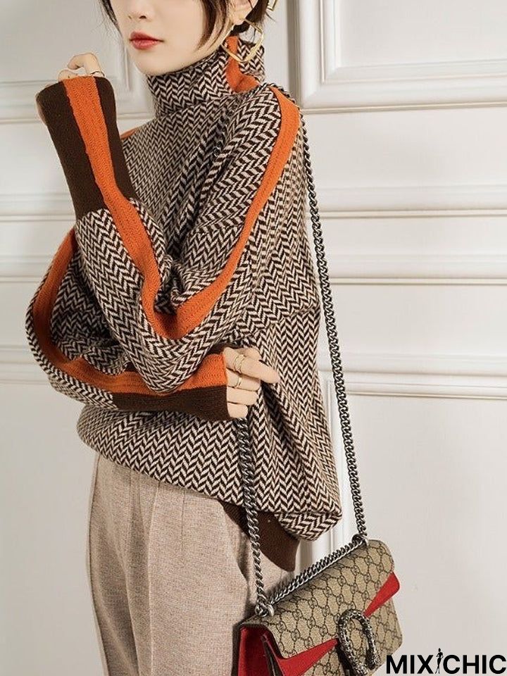 Lazy Contrast Sleeve Turtleneck Sweater