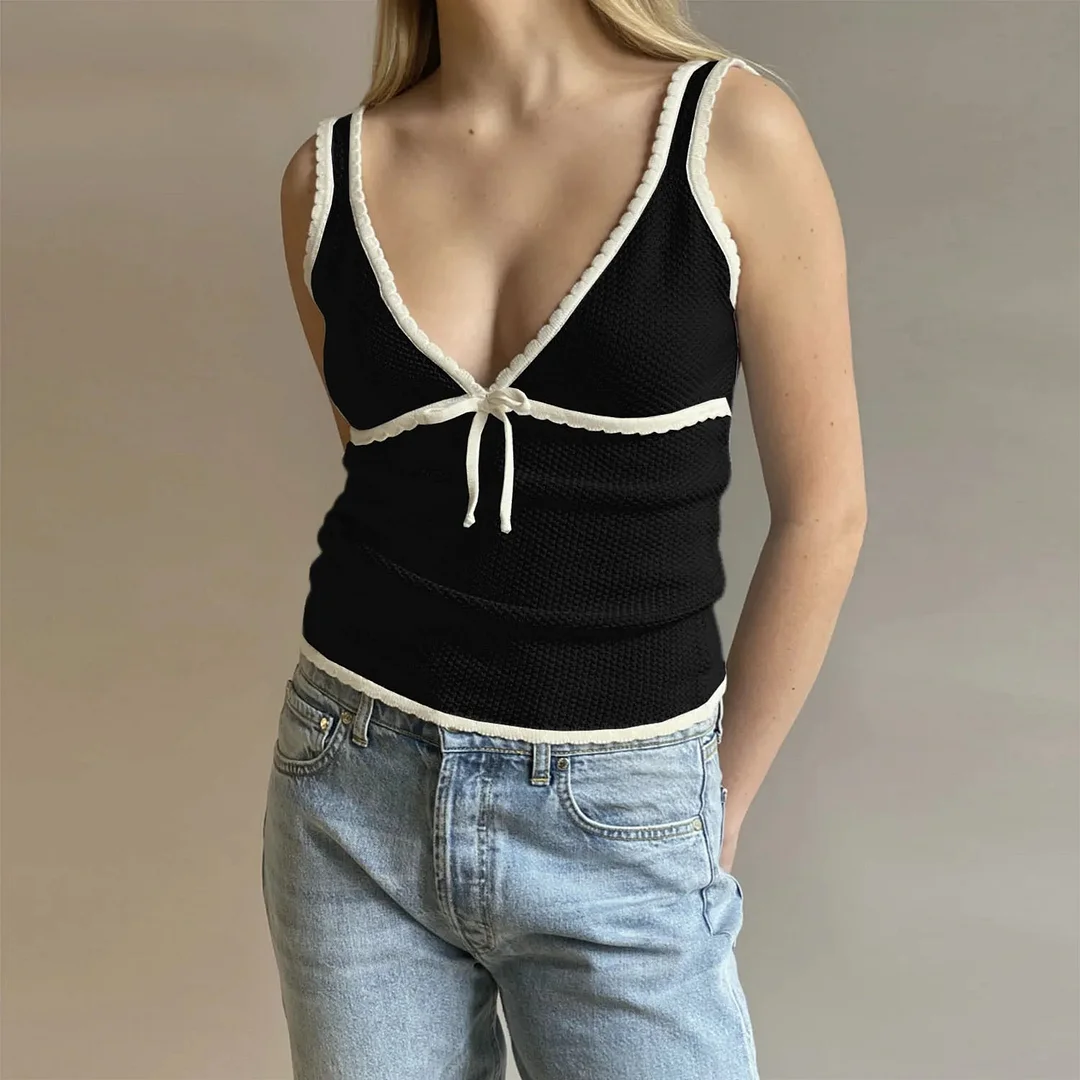 Toloer Deep V-Neck White Seam Top-Outfit Ideas
