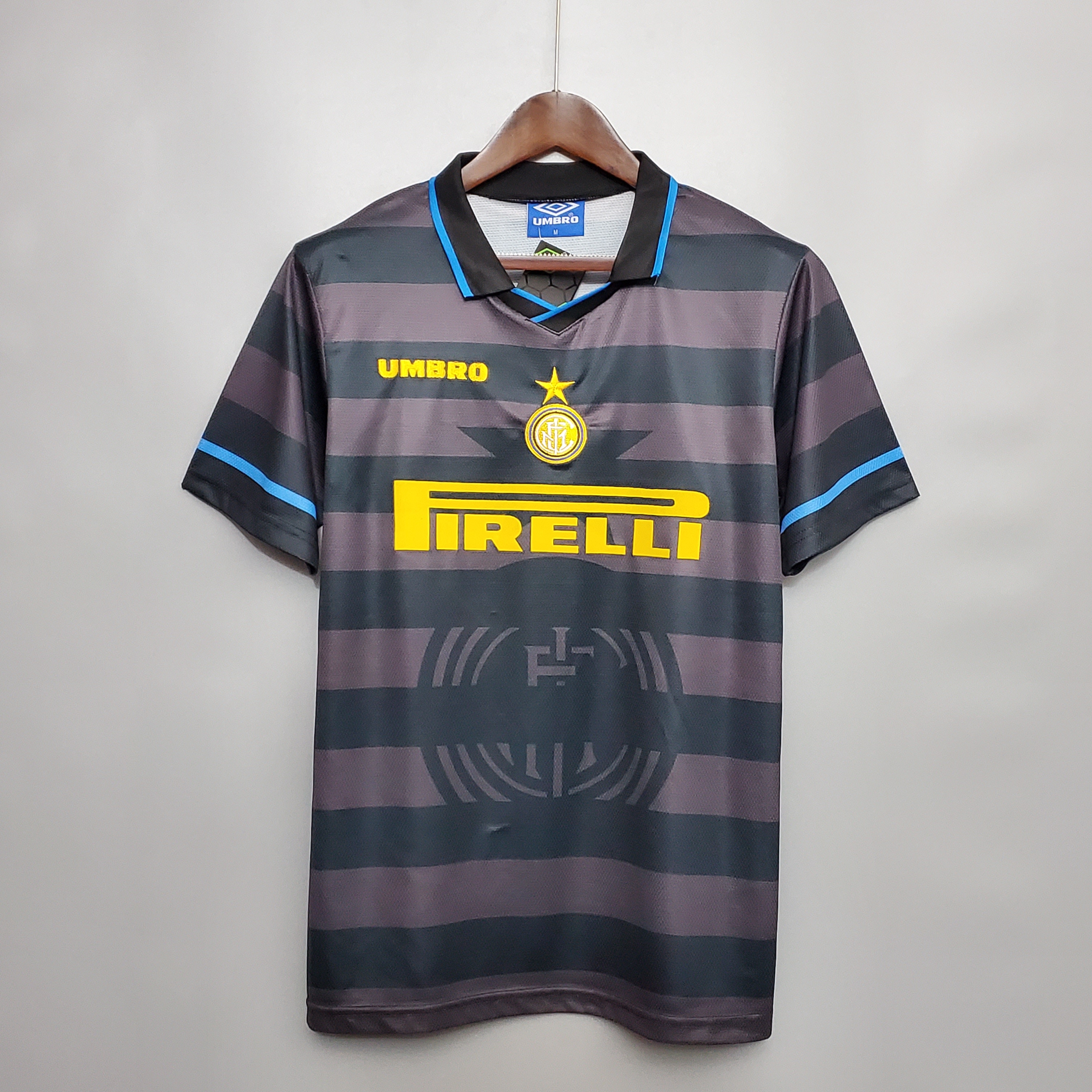 1997/98-A-INT-RET-FAN-AD-A01539