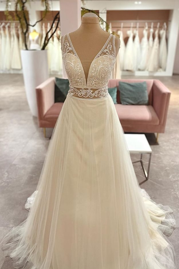 Classy A-Line Sweetheart Tulle Floor-length Wedding Dress With Appliques Lace | Ballbellas Ballbellas