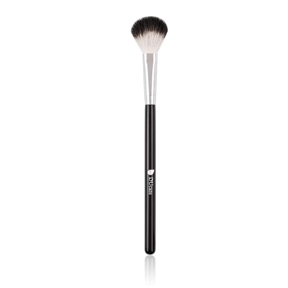 Highlighter Brush Makeup Brushes Fan Blending Eyeshadow Contouring Blush Brush Goat Hair Cosmetic Tool