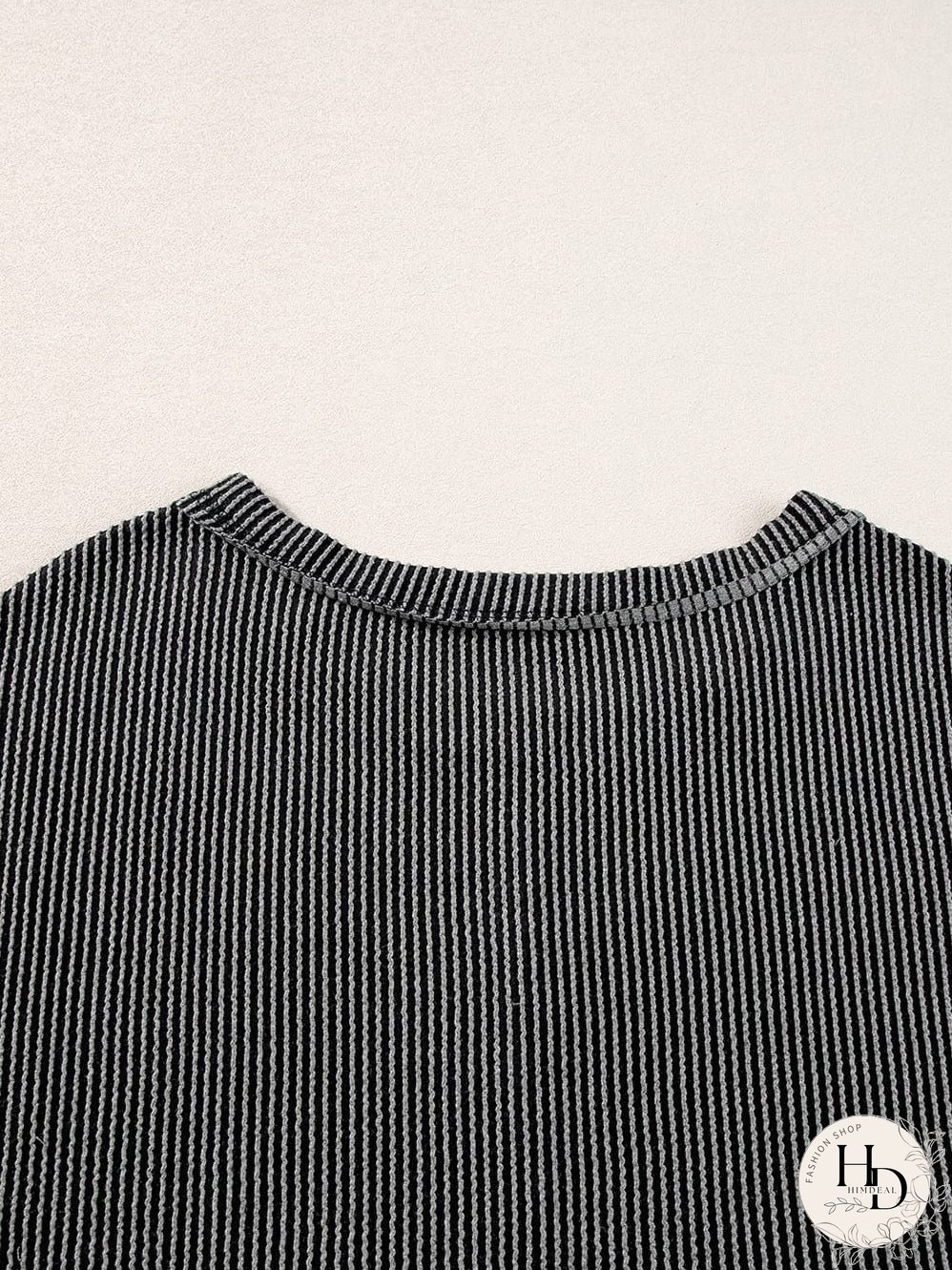 Chic Carbon Grey Ribbed Two-Piece Set with Exposed Seams