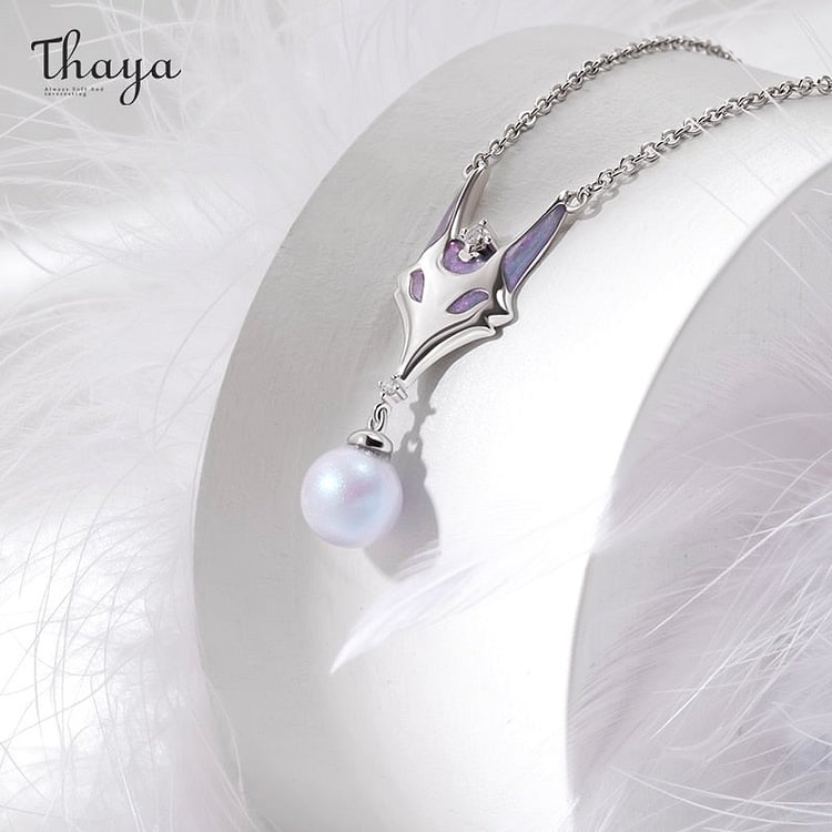 Thaya Fox Head  Purple Shell Beads Necklace				