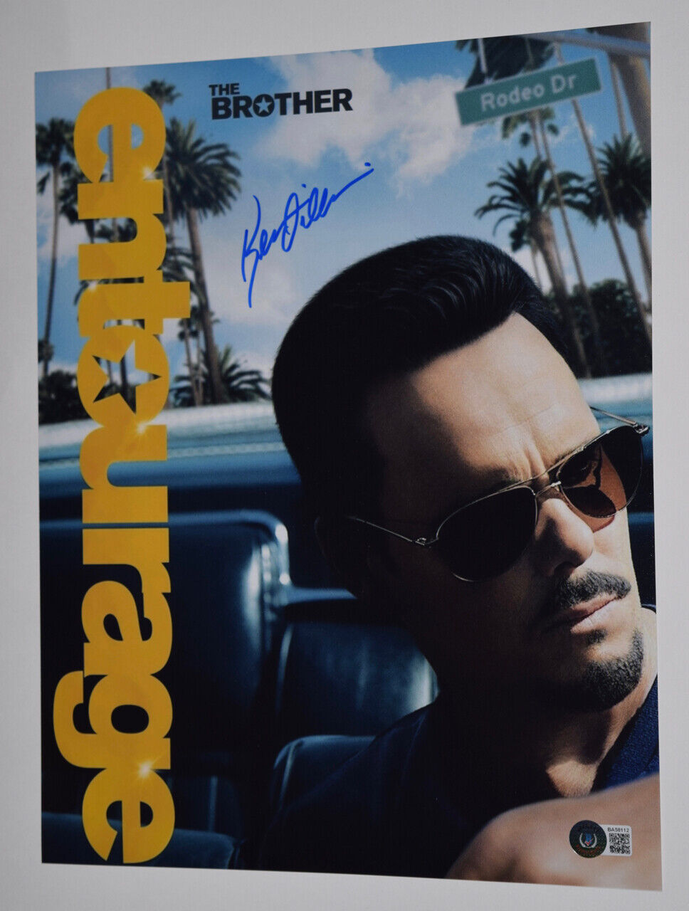 Kevin Dillon Signed Autographed 11x14 Photo Poster painting Entourage Johnny Drama Beckett COA